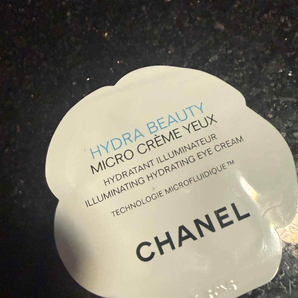 1 CHANEL , 2 trinny London samples